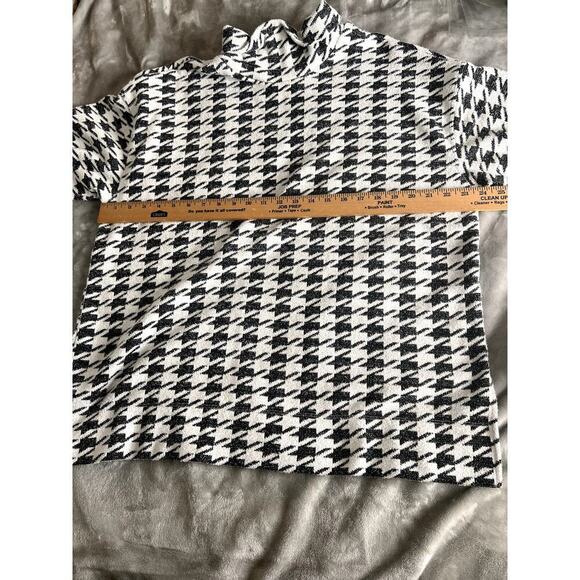 Chico's womens size 2  tunic soft knit jacquard mock neck houndstooth - Picture 6 of 11